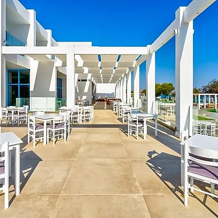 Готель Kamari Hotel, Rhodes 4*